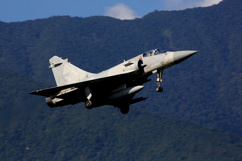 搜尋幻象 空軍展開訊號區定位工作