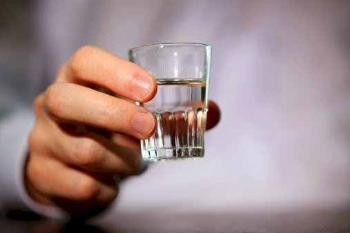 英國研究：喝烈酒讓你感覺更性感