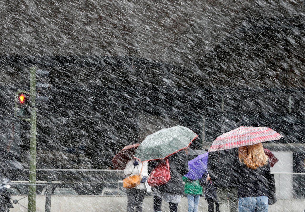 西班牙大雪癱瘓陸空交通 學校停課