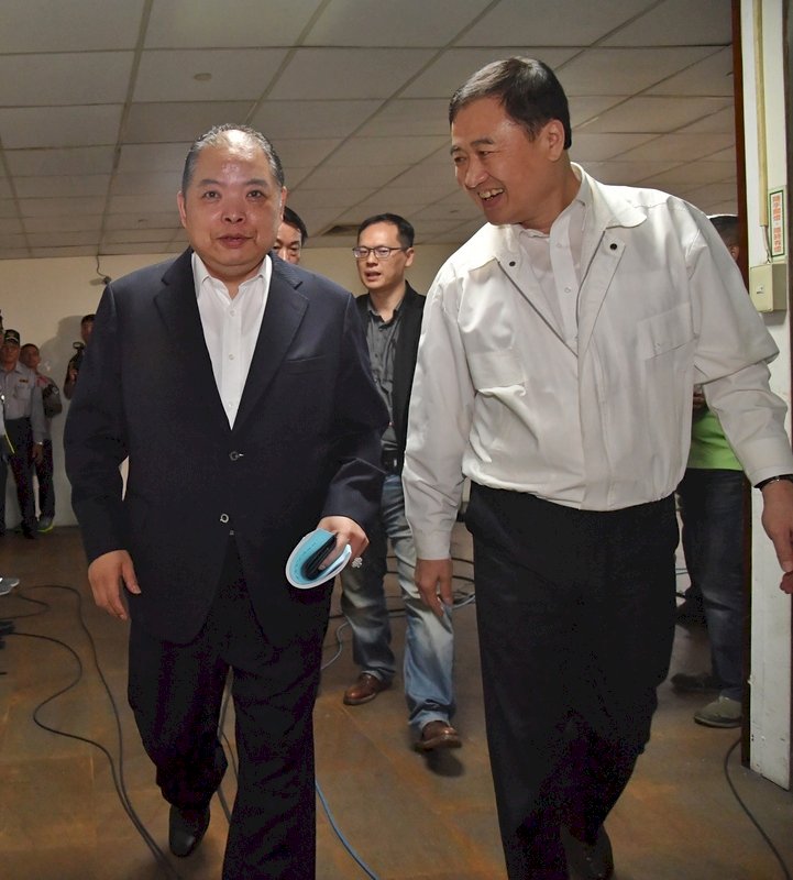 黃承國挺北市長自提人選 呂秀蓮肯定