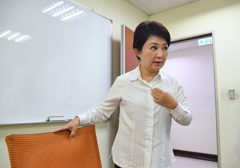 張麗善效應 國民黨縣市長候選人傾帶職參選