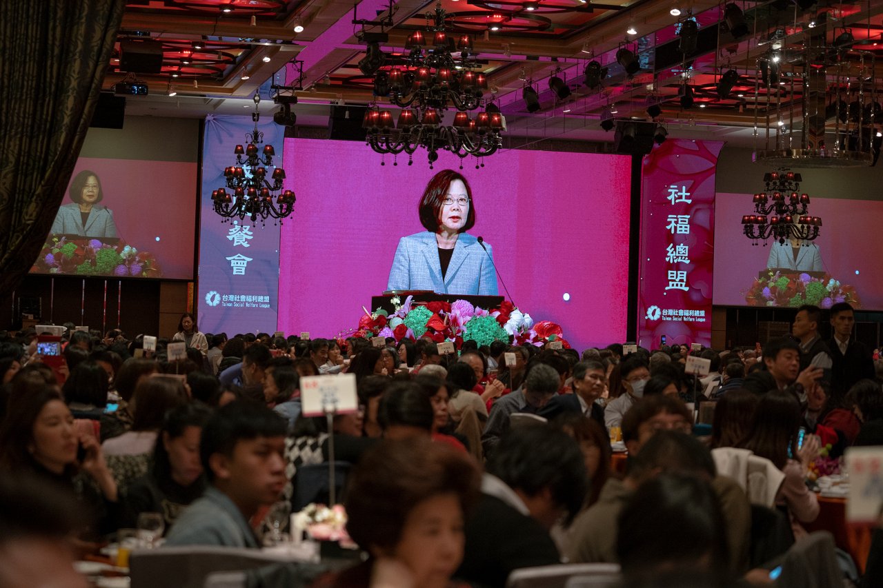 全力為弱勢奮鬥 蔡總統表彰陳節如貢獻