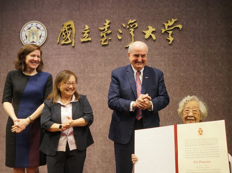 文學巨擘齊邦媛 曾說「讓台灣成為後代子孫願意回來的地方」