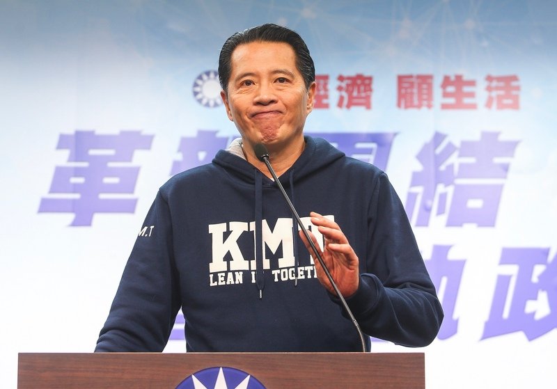 國民黨：郭台銘黨籍50年來都有效
