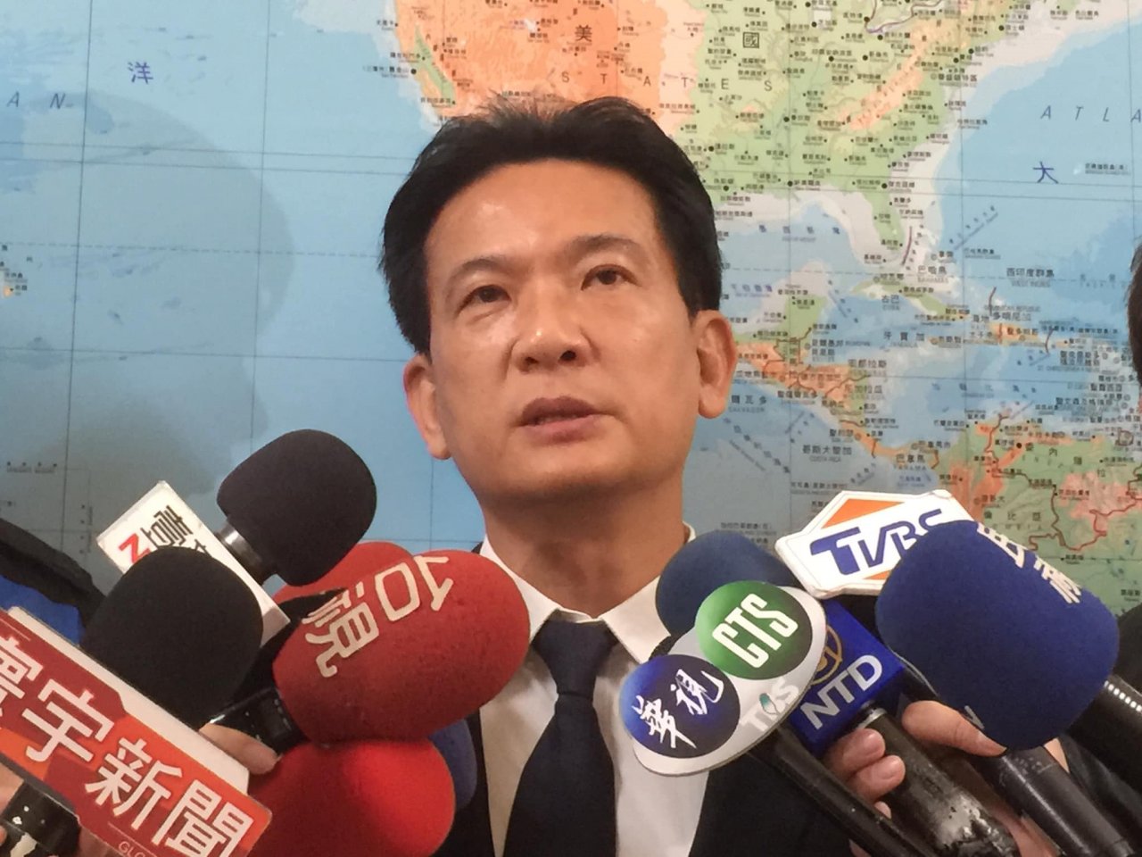 賴清德民調領先 立委席次拚過半面臨挑戰