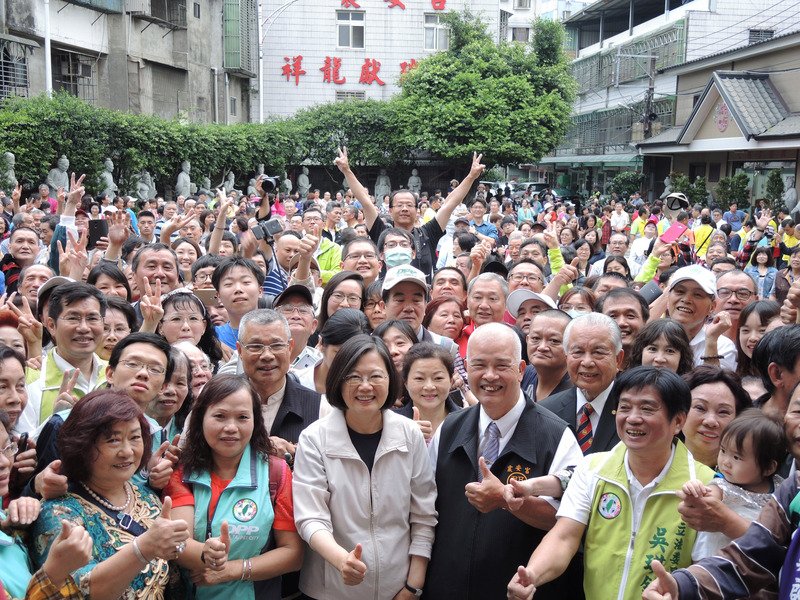 強打政績牌 &nbsp;蔡總統：全台灣最堅定的人是我