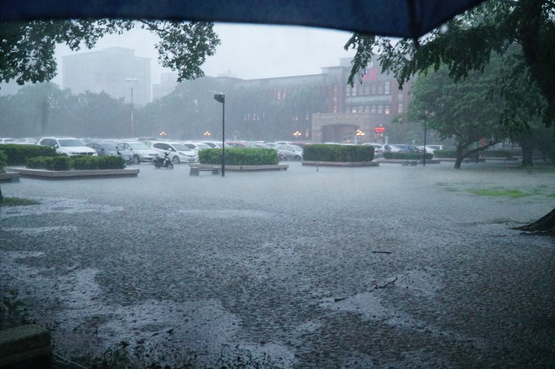 大豪雨來襲影響交通  新竹縣市政府採應變措施