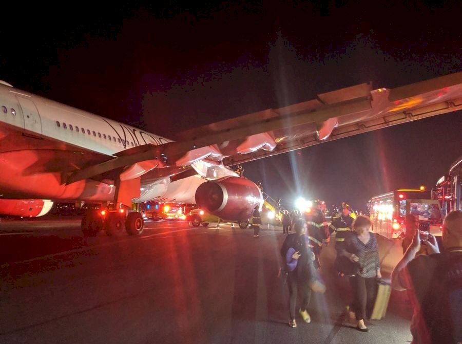 維珍航空班機火災 緊急迫降波士頓