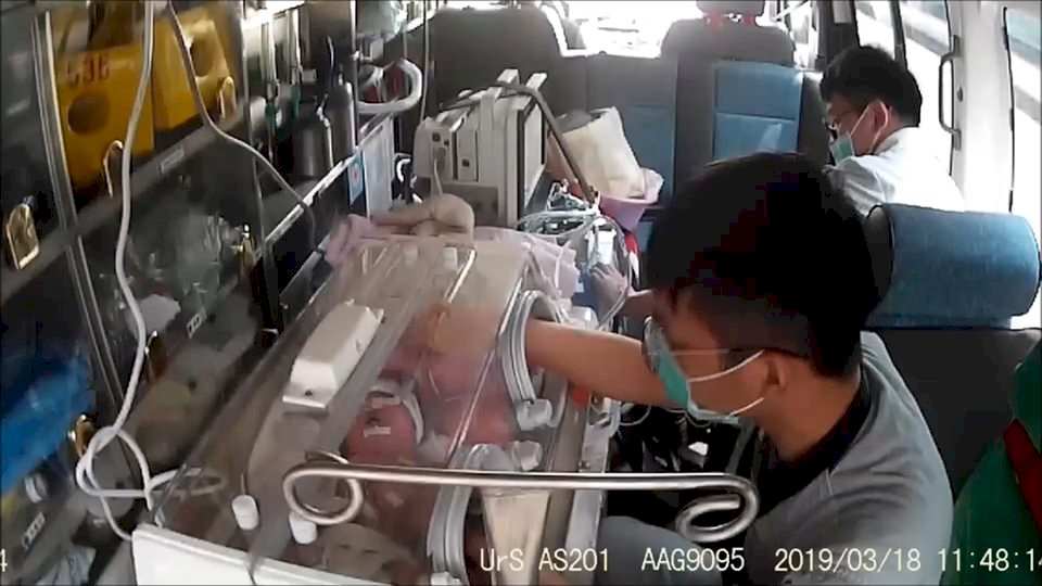 全國首創 台大成立急重症兒童轉院外接醫療團隊