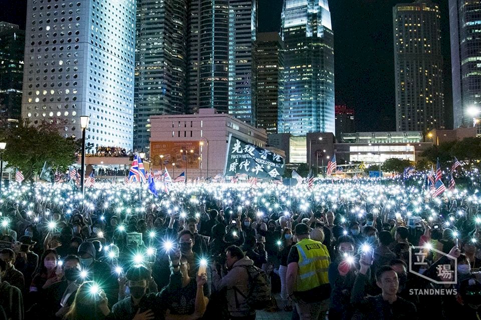 港人集會感謝美國   釀警民衝突至少1人被帶走