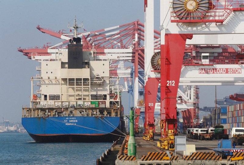 7月出口意外翻紅 財政部說最壞情況已過