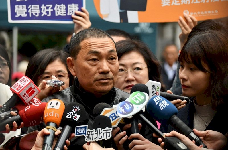 藍議員點名接黨主席 侯友宜：活在當下 務實做事