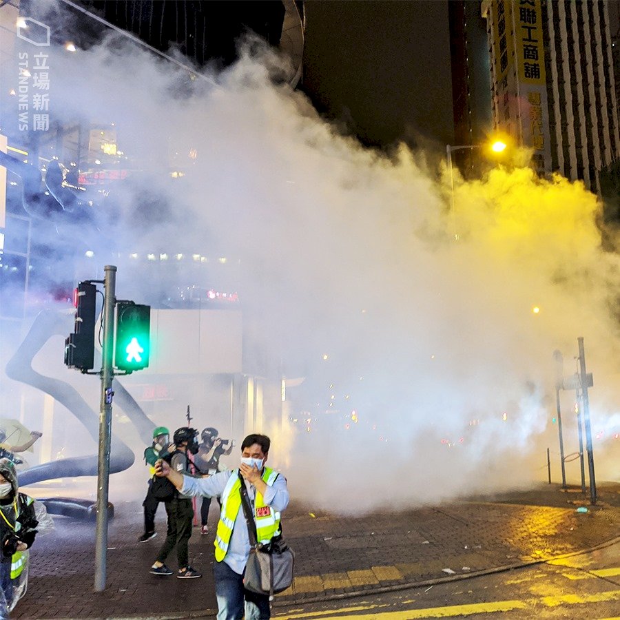 港警年初一放催淚彈  至少兩人被捕（影）