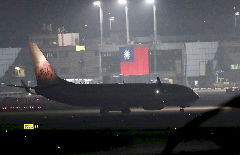鑽石公主號包機晚間抵台 20人終於回來