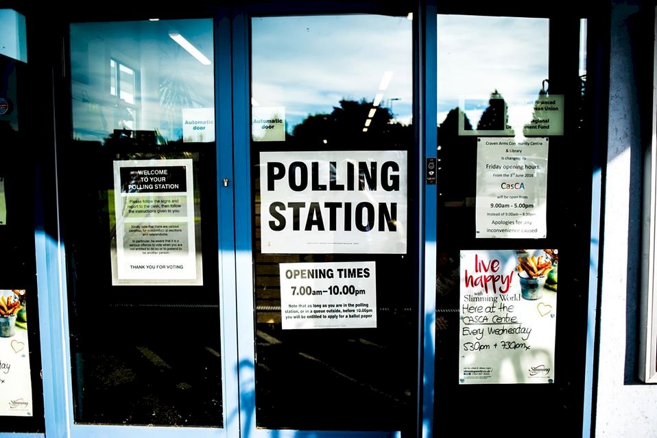 美國期中選舉未爆彈：威脅民主的選舉否認派