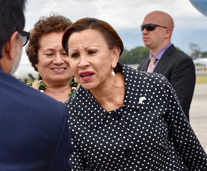 美眾議員推定確診 3天前曾與裴洛西近距離接觸