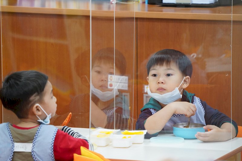 陳時中：4至6歲幼幼口罩將改網路販售