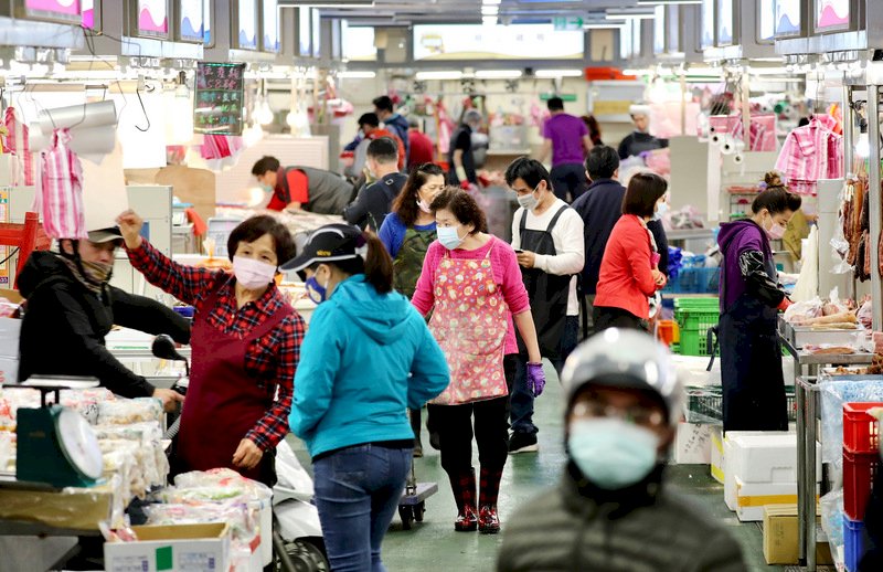 疫情衝擊傳統市場營收減半 業者盼政府加強紓困補助
