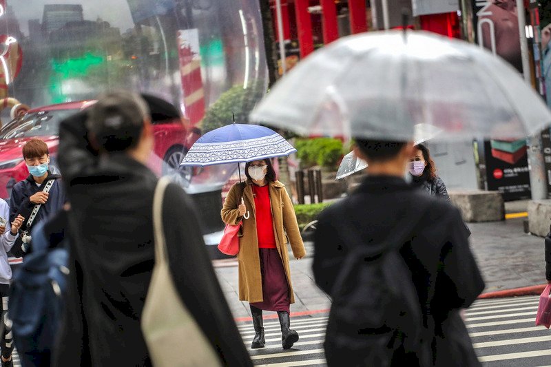各地氣溫略回升 新北基宜大雨特報