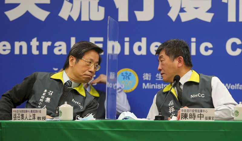 最新！染疫醫師足跡更新 1月8、9日沒去大江購物中心 有去星巴克、五金行