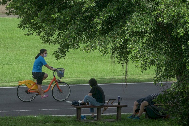 各地雲量增多降雨少 白天高溫25度以上溫暖舒適