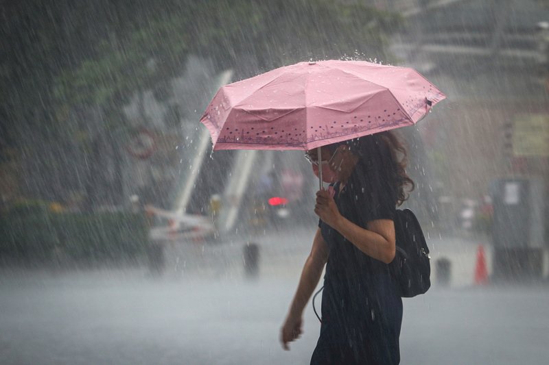 颱風杜蘇芮外圍環流影響 花東嚴防大豪雨