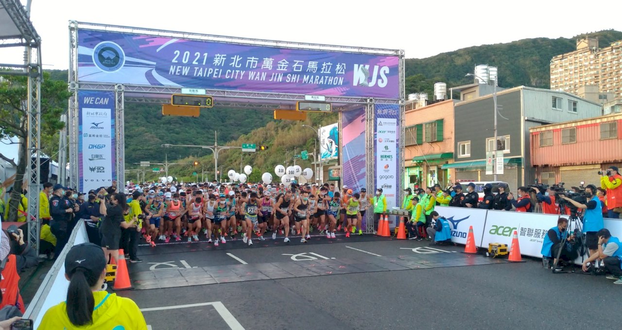 萬金石馬拉松  蔣介文奪冠獲近百萬獎金