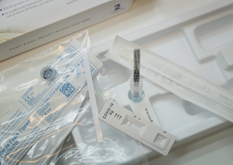 陳時中：不排除徵用快篩試劑 列防疫物資