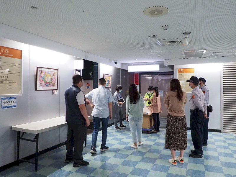 北市新增115本土 市府員工確診居隔16人