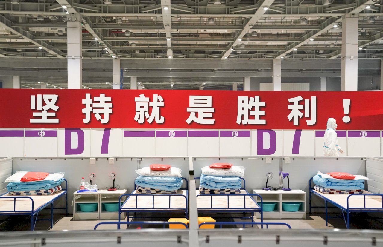 清零失靈？上海拚「社會面清零」 隔離區外新增病例仍逾9百