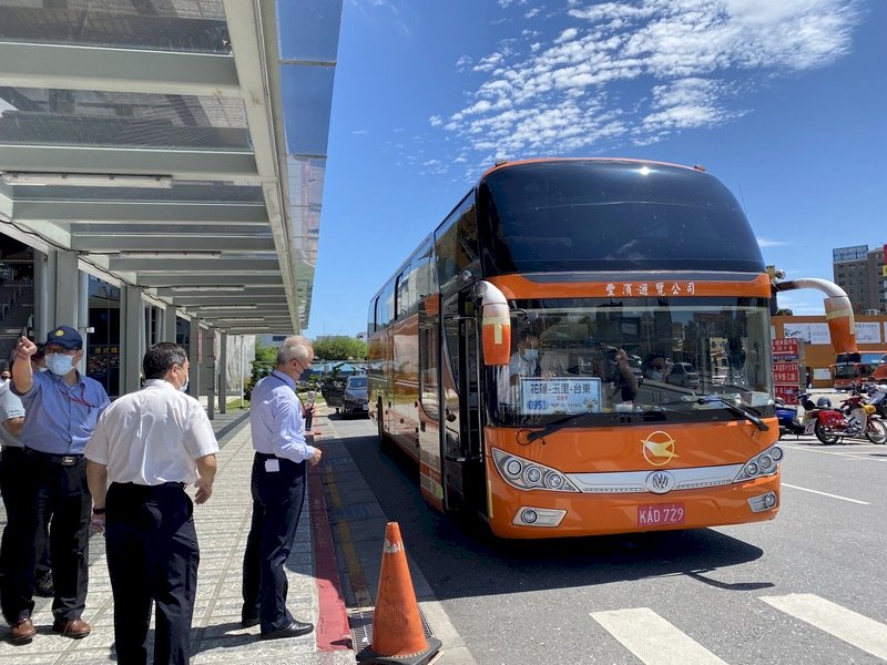 花蓮站演練類火車  台鐵估東部轉搭約萬人