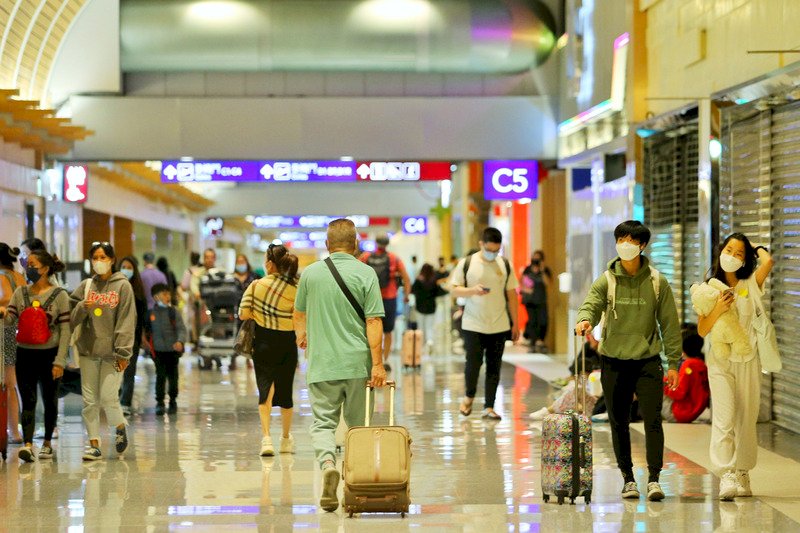 國境10/13開放 入境檢疫0+7、取消觀光禁團令