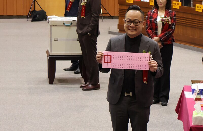 國民黨議員跑票 民進黨首次當選基隆議長