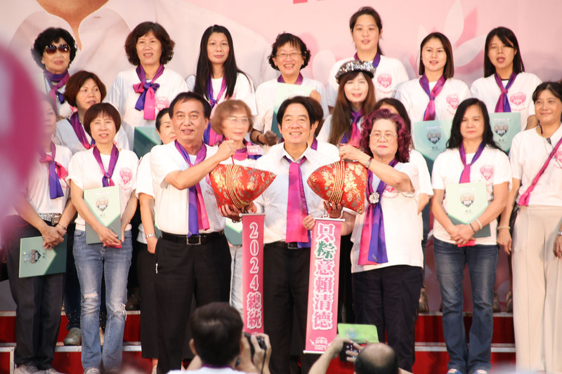 賴清德：提升政策參與  女性可自由尊嚴追夢