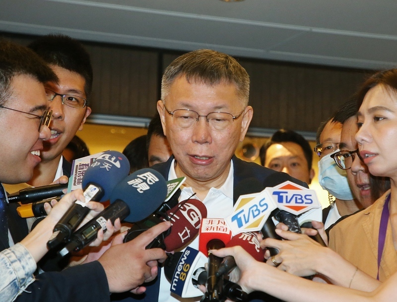 柯文哲：國民黨不比民調、一定要當正的 哪門子合作？