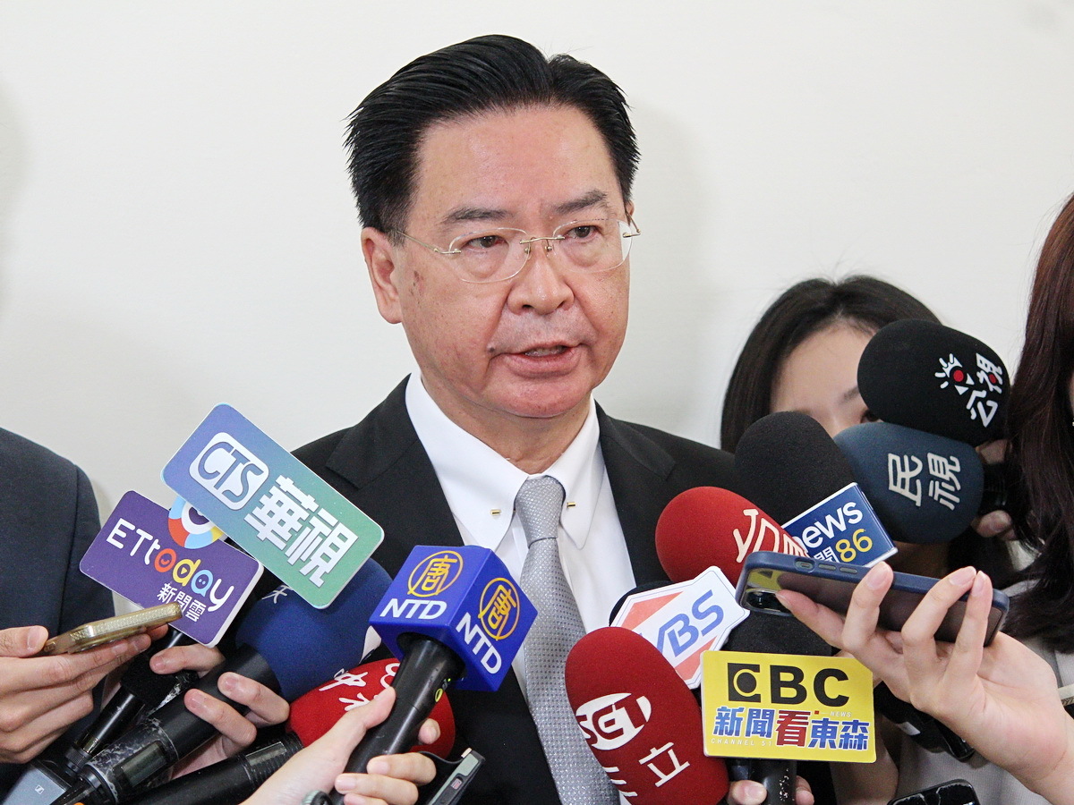 以巴衝突 吳釗燮：願人道援助難民