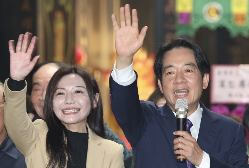 永義宮參香輔選  賴清德：走民主道路壯大台灣
