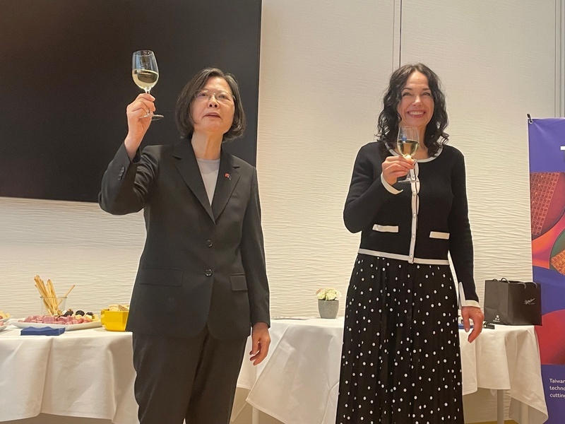 歐洲議會議員：蔡英文到訪彰顯不讓中國濫用一中政策